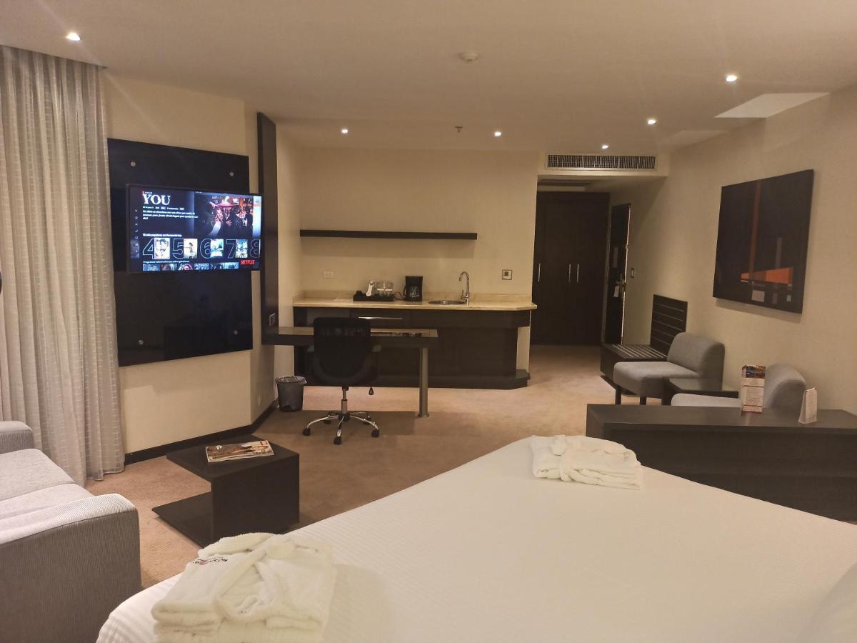 Rosa Bela Hotel & Convention Center Puerto Ordaz المظهر الخارجي الصورة